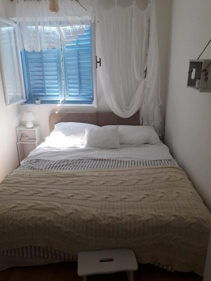 Blue Harbour No. 15 Apartment Veli Iz Exterior photo